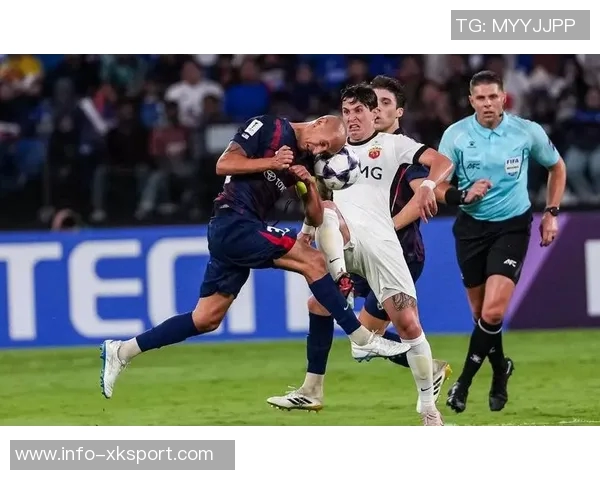 中国某球队与大阪樱花巴西边锋拉斐尔谈判引发关注44场23球4助表现抢眼